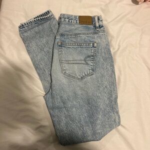 American Eagle Outfitters Light Wash Straight Leg Jeans